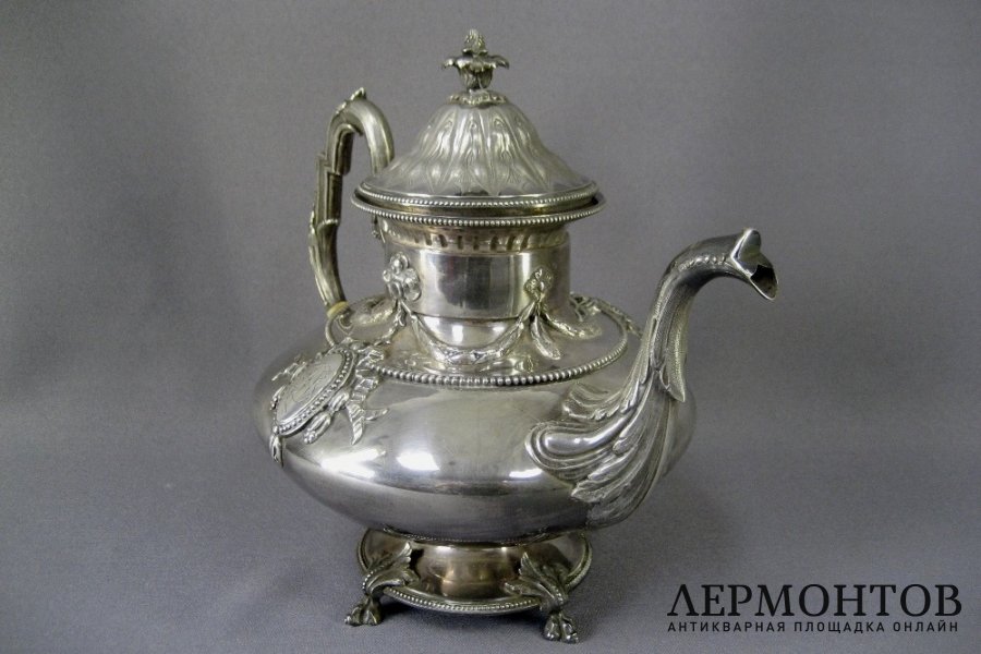 Чайник. Серебро 950 пробы. Франция, XIX век.