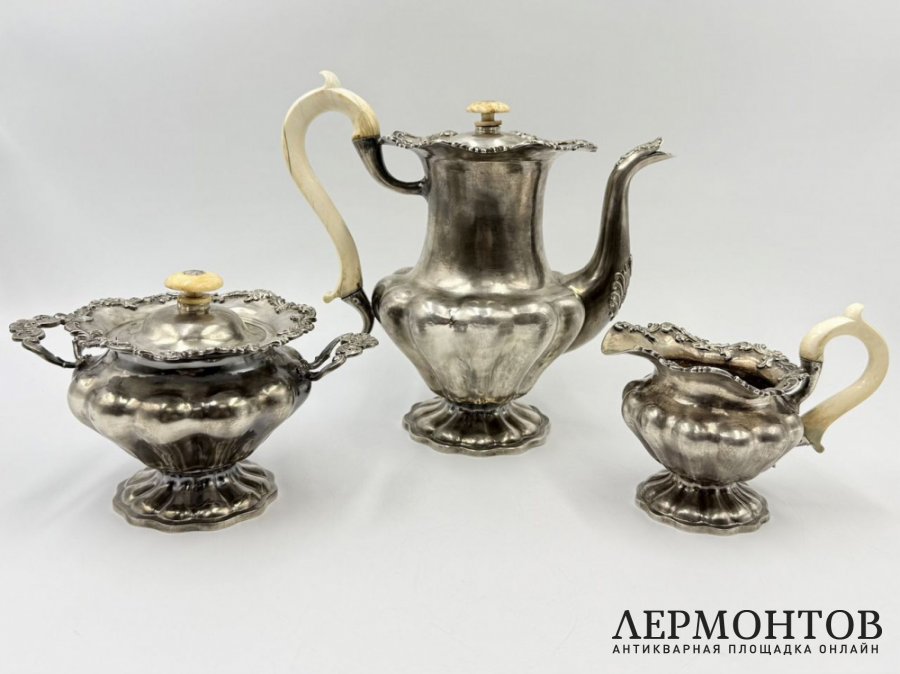 Сервиз в ст. Ампир. Россия, 1843 год. Серебро 84 пробы, кость.