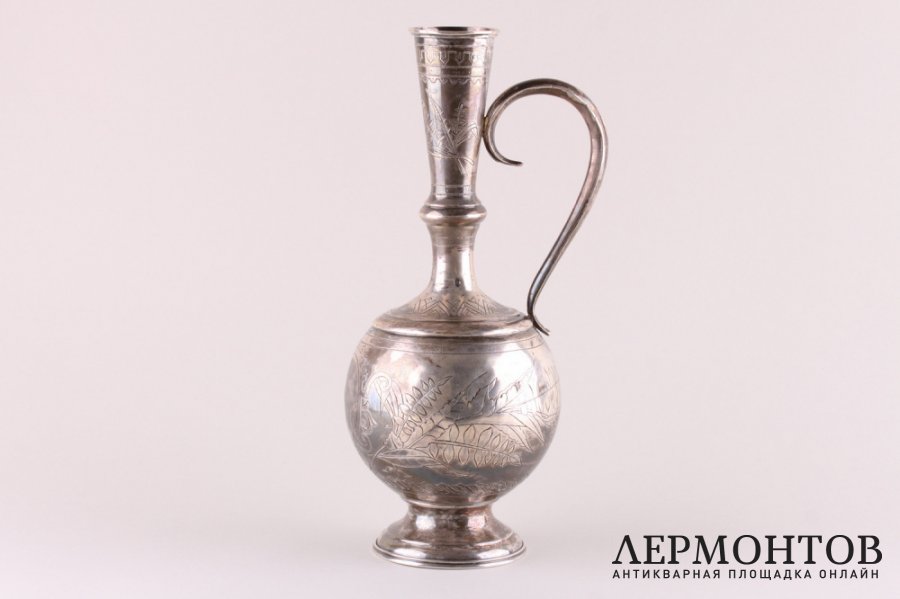 Кувшин в восточном стиле. П. Милюков. Серебро 84 пробы. Россия, Москва, 1895 г.