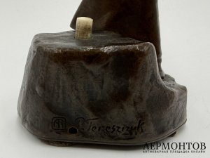Статуэтка Девочка под зонтиком Модерн. Австрия, Терещук, 1900-е гг. Бронза, кость.