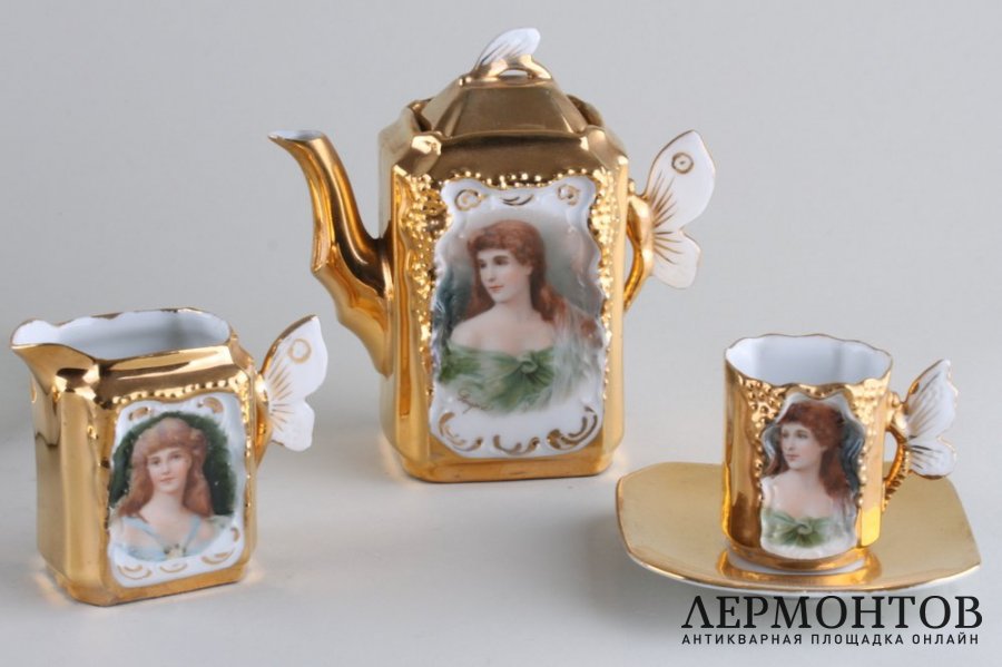 КОФЕЙНЫЙ СЕРВИЗ. ФАРФОР, РУЧНАЯ РОСПИСЬ,ЗОЛОЧЕНИЕ. ЕВРОПА, XIX ВЕК.