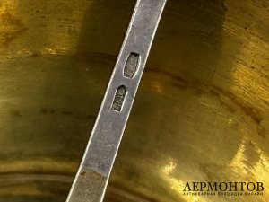 Подстаканник с ложкой Русские тройки. Россия, 19 век. Серебро 84 пробы, чернь.