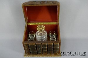 Кабинетный бар Книги. Кожа, дерево, стекло. Франция.