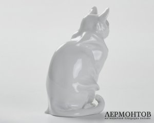 Статуэтка «Сидящая кошка». Фарфор, Rosenthal, Германия, 1926 год
