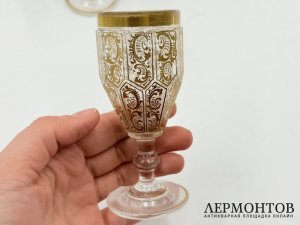 Набор рюмок. Россия, Императорский стеклянный завод, 19 век. Стекло, роспись.