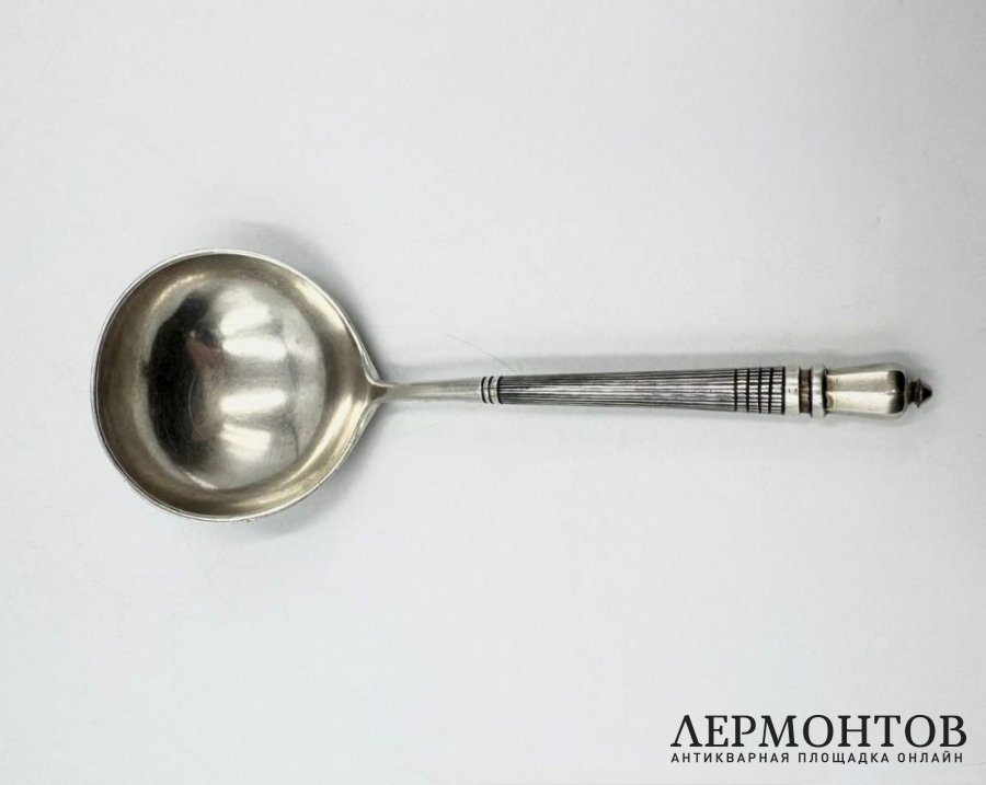 Ложка для меда с пословицей. Россия, 1863 г. Серебро 84 пробы, чернь. 
