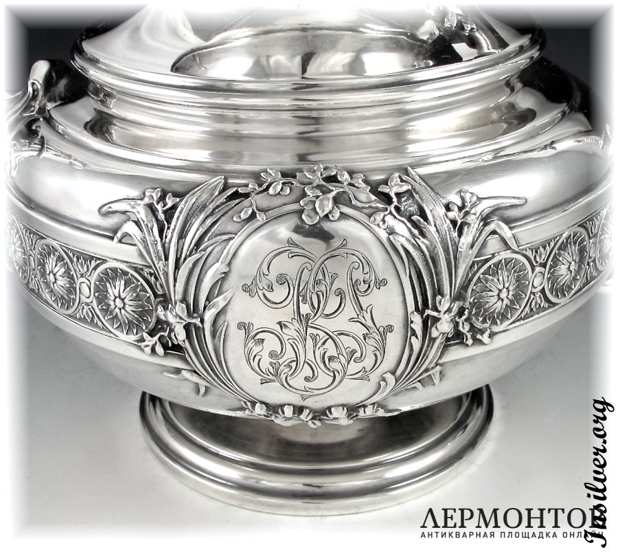 Чайный сервиз с подносом. Серебро 950. Франция