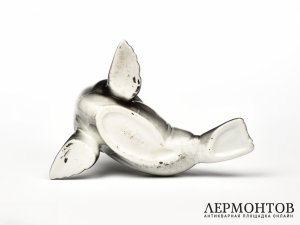 Статуэтка «Тюлень». Фарфор, Ditmar-Urbach, Чехословакия, 1930 год