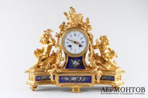 Каминные часы с фарфоровыми вставками в ст. Второго Ампира.  Париж, посл. треть 19 в.