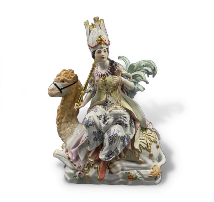 Скульптура «Азия» («Четыре континента»). Фарфор, Meissen, И. И. Кендлер, Германия