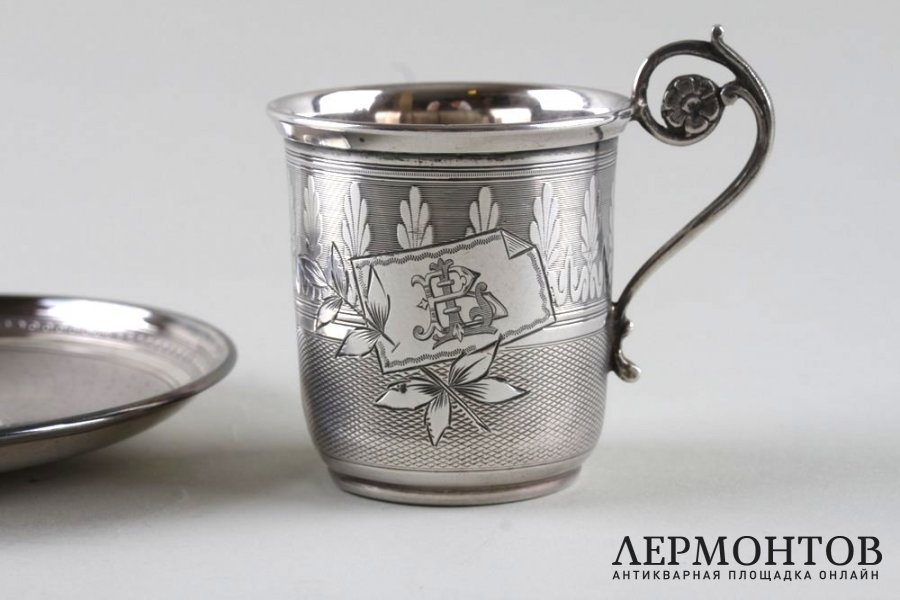 Кофейная пара в классическом стиле. Серебро 950 пробы. Франция, XIX в.