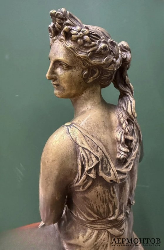 Скульптурная группа «Флора и Амур». Бронза, по модели А. Куазевокса, F. Barbedienne, Франция, конец 19 века