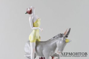 Статуэтка Дама на ослике, автор Kati Zorn. Фарфор. Германия. 