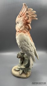Скульптура «Какаду». Бисквит, роспись, Royal Dux, Чехия, 20 век