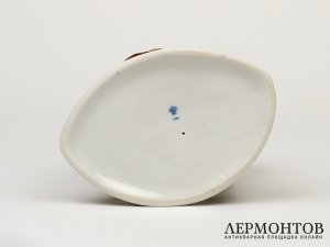 Статуэтка «Медведица с медвежатами». Фарфор, Lippelsdorf, Германия, 1951–1974 годы