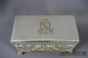 Шкатулка.  Бронза, серебрение, дерево. Европа, XIX век.