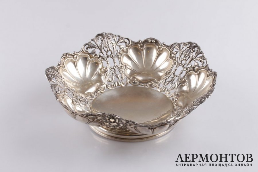 Ваза ажурная. Серебро 875 пробы. Европа