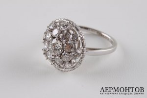Кольцо круглой формы. Вставка - бриллианты 2,45 ct. Золото 750 пробы.