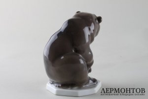 Медведь. Фарфор, роспись. Германия, Rosenthal, G. Schliep, 1924