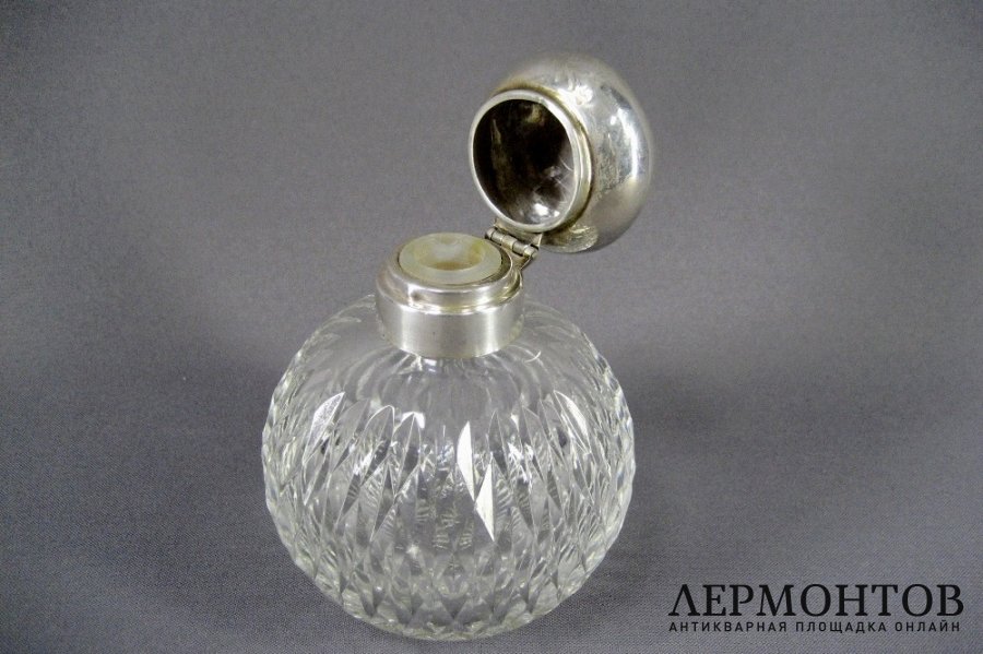 Флакон для духов. Серебро 925 пробы, хрусталь. Англия, ХХ.