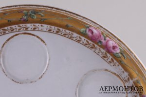 Поднос с выемками под пашотницы, стаканы. Фарфор. Россйская империя, ИФЗ, 1796-1801