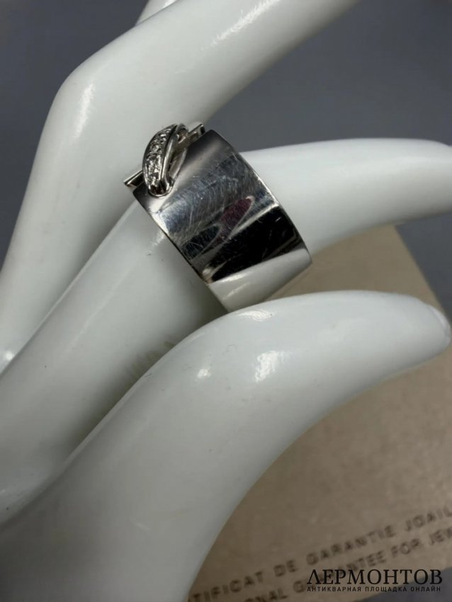 Кольцо «Liens» с бриллиантами. Белое золото 750 пробы, Chaumet, Франция, 2008 год