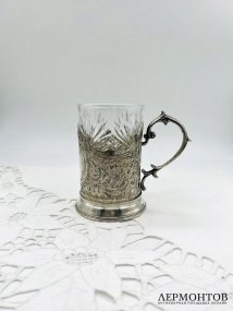 Подстаканник в неорусском стиле со стаканом. Серебро 84 пробы, мастер МВ, Россия, 1899–1908 годы