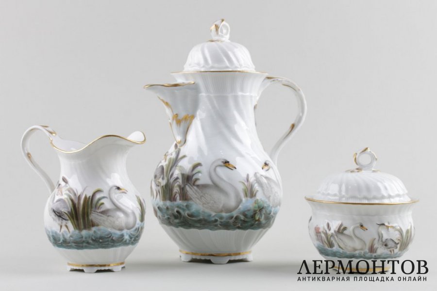 Фарфоровый сервиз - солитер. Мануфактура MEISSEN. Германия, кон. XIX в.