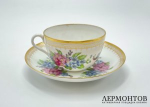 Чайная пара. Россия, Императорский фарфоровый завод, 1900, 1902 г. Фарфор, роспись.