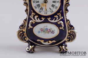 Часы настольные, кобальт. Фарфор, роспись. Royal Dux Bohemia, XX век.