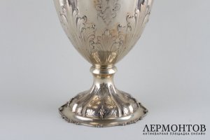 Ваза для цветов с ручками. Серебро 800 пробы. Италия, пер. пол. XX века.