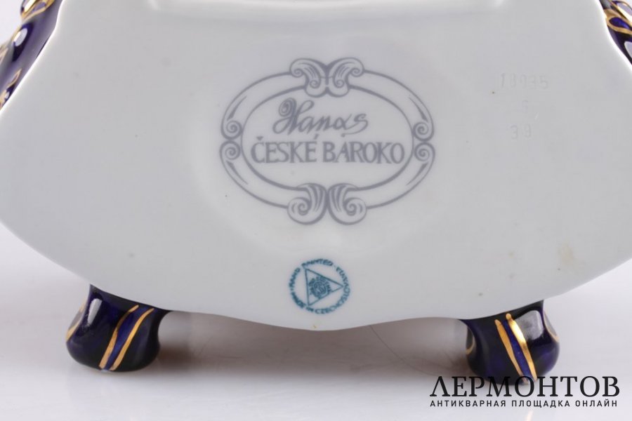 Часы настольные, кобальт. Фарфор, роспись. Royal Dux Bohemia, XX век.