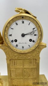 Часы библиотека в стиле Ампир. Франция, Париж, 1810-20-е гг. Бронза, золочение.