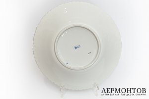 Блюдо Розы. Фарфор, золочение. Германия, Мейсенская фарфоровая мануфакрура. 1 пол. 20 в. 
