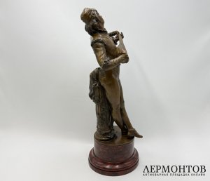 Скульптура Музыкант с мандолиной. Германия, 19 век, Gustav Heinrich Eberlein. Бронза.