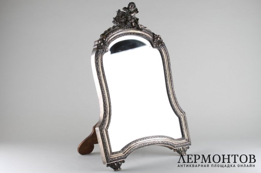 Настольное зеркало. Серебро 800 пробы. Италия, 1934-44 годы.