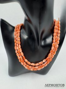 Колье из кораллов с застёжкой-розой. Золото, предположительно Западная Европа, 20 век