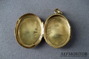 Медальон. Серебро 84 пробы, золочение, оникс, жемчуг. Российская Империя.