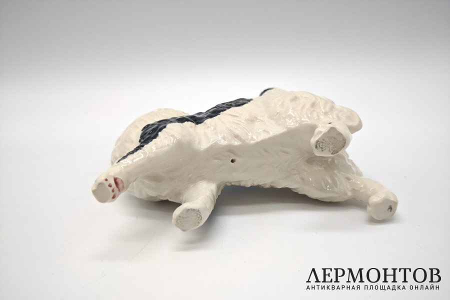 Статуэтка Кошка. Фарфор, роспись. Англия,  Royal Doulton, 1930-60е гг.