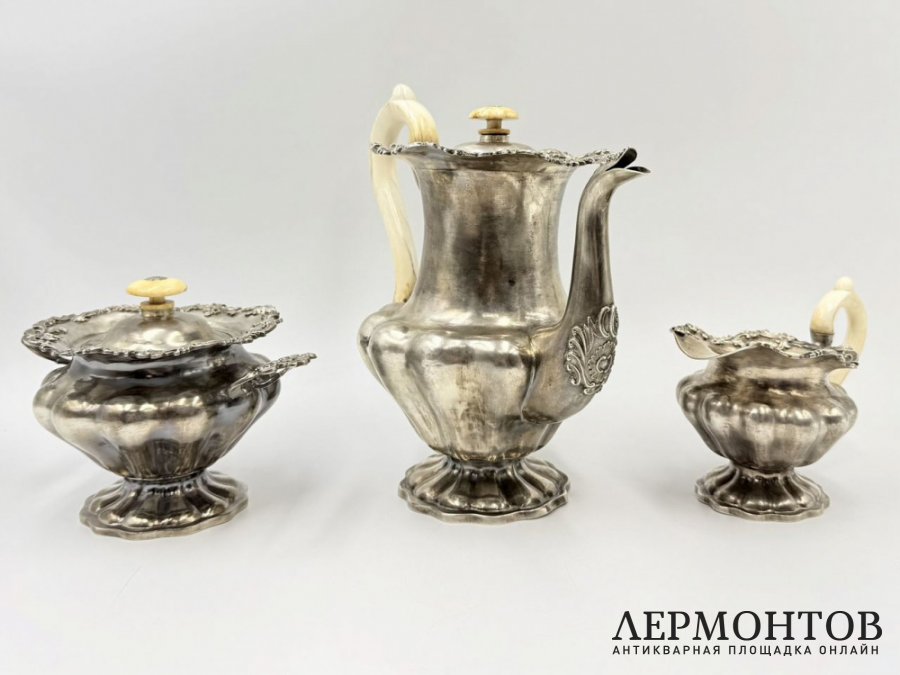 Сервиз в ст. Ампир. Россия, 1843 год. Серебро 84 пробы, кость.