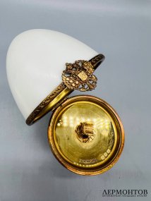 Пасхальное яйцо «Режиссёру». Серебро 925 пробы, фарфор, Faberge, Франция