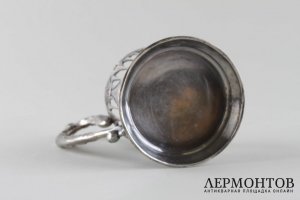 Подстаканник в стиле модерн. Россия, Москва, мастер Адриан Иванов. Серебро 84 пробы.