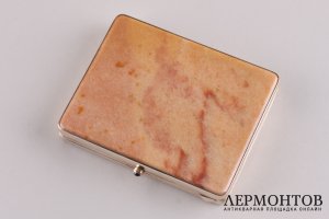 Портсигар. Русские самоцветы. Серебро 875 пробы, оникс, золочение. Ленинград, 1957 г.