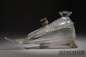 Бутылка в форме птицы. Испания, 18 век. Стекло.