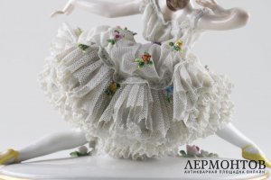 Статуэтка Балерина. Фарфор. Volkstedt. Германия. Нач. XX в.