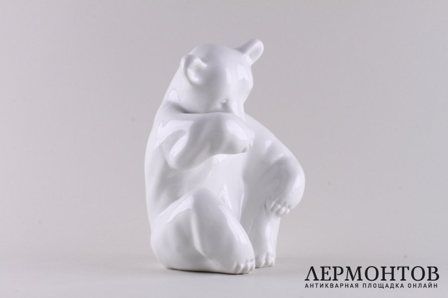 Статуэтка Медвежонок. Фарфор. Бельгия, Серабель, Cerabel, 1930-е.  