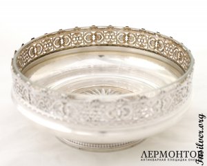 Ваза ажурная с хрустальной вставкой. Ravinet et Denfert. Серебро 950. Франция