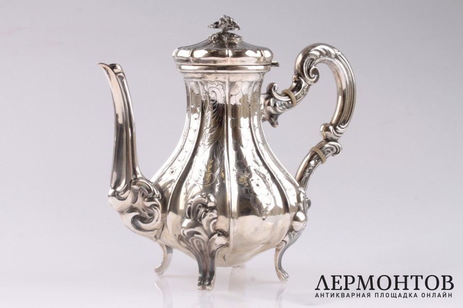 Чайный и кофейный сервиз с бульоткой. Серебро 800. Италия
