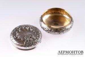 Конфетница с крышкой V.Boivin. Серебро 950. Франция