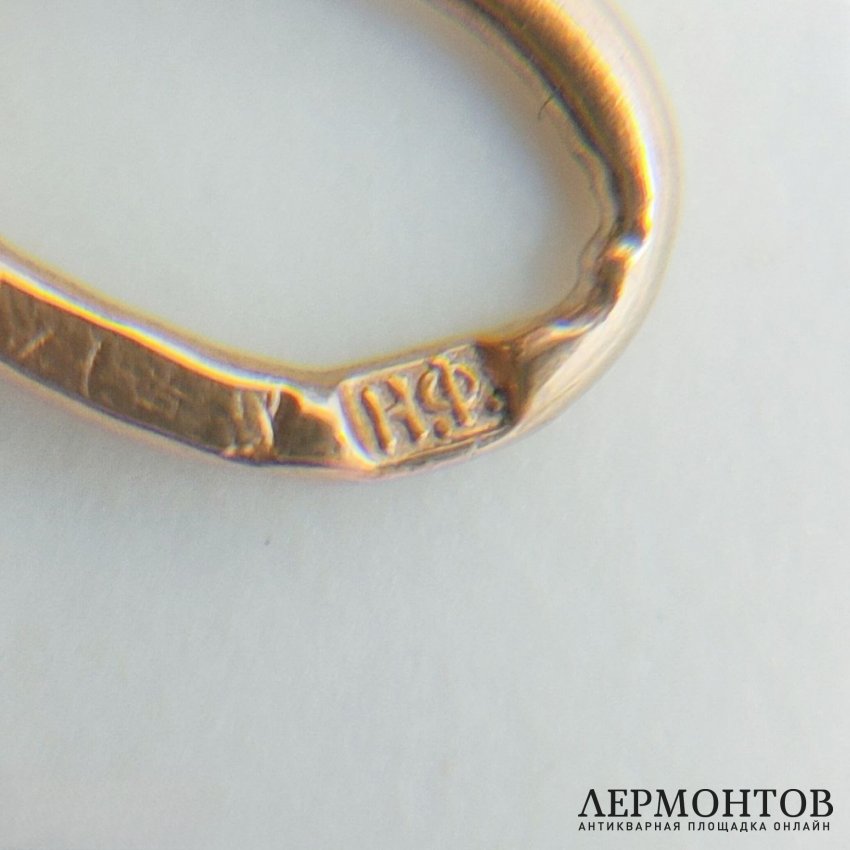Кулон в стиле модерн с бриллиантами. Золото 56 пробы, Н. Феофилов, Россия, 1908–1917 годы